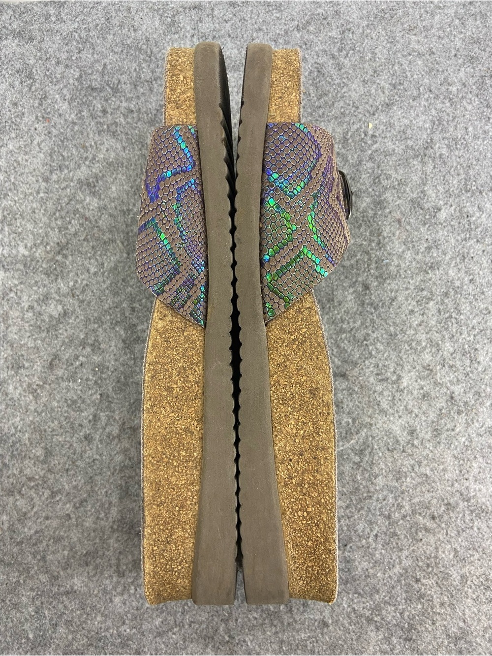 Mephisto "Hariana" Iridescent Snakeskin Cork Slide Sandals Women’s Size 40 - Picture 4 of 6